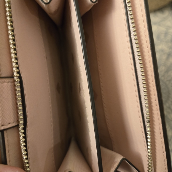 Kate Spade Pink Heart-Shaped Crossbody Bag and Wallet Set - Picture 11 of 11